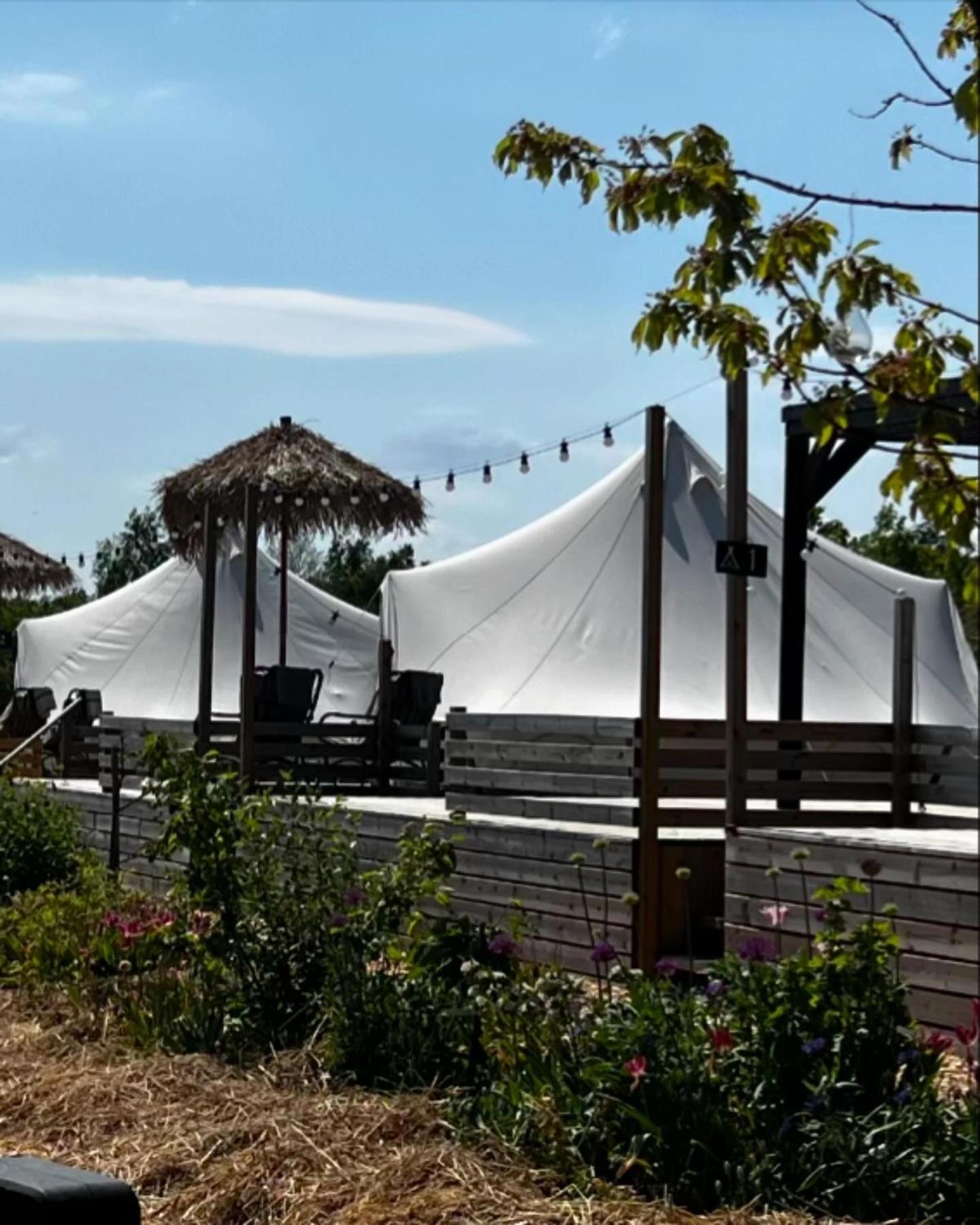 Vaettervy Glamping Ξενοδοχείο Habo Εξωτερικό φωτογραφία